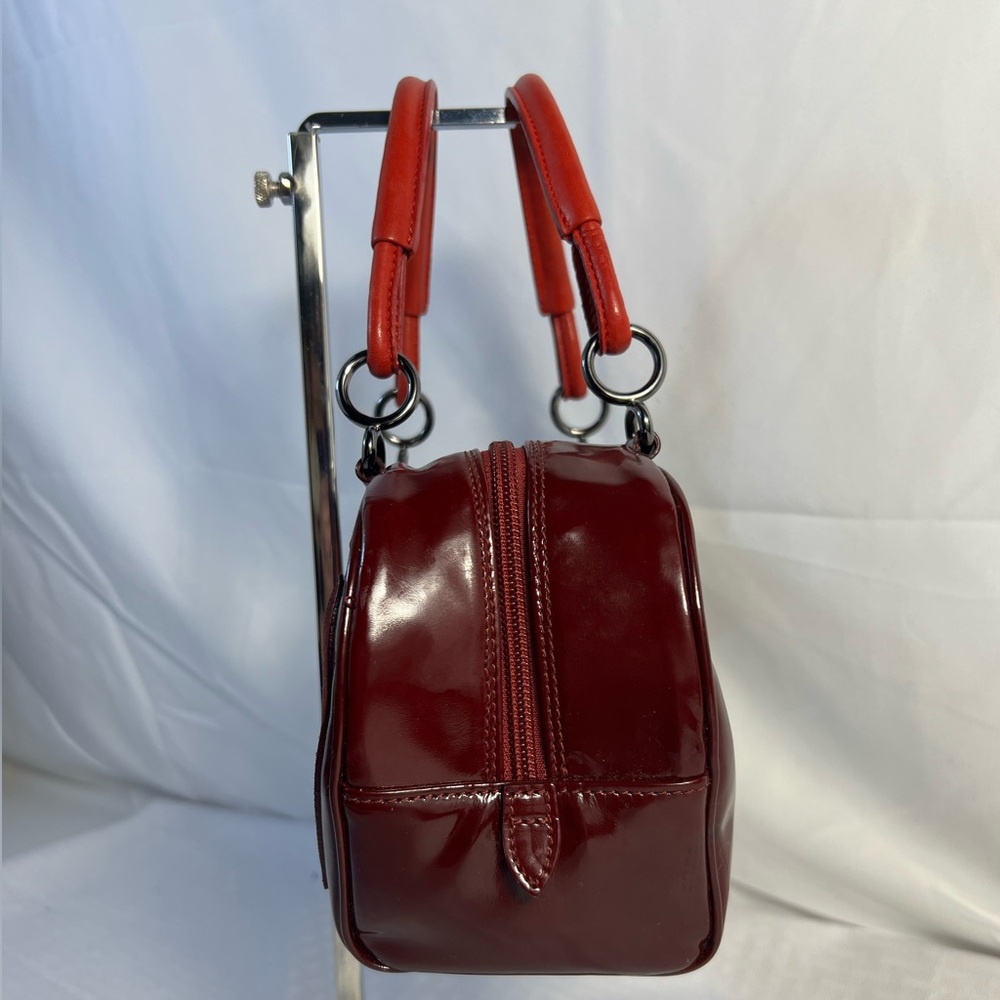 3001: Escada Y2K Burgundy Patent Leather & Suede Mini Bowler Bag Italy - Picture 3 of 16